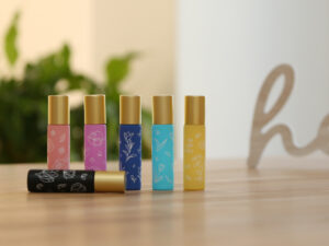 Flower Power für Dein zu Hause? Unser Bloom-Set besteht aus 6 Roll-On`s.