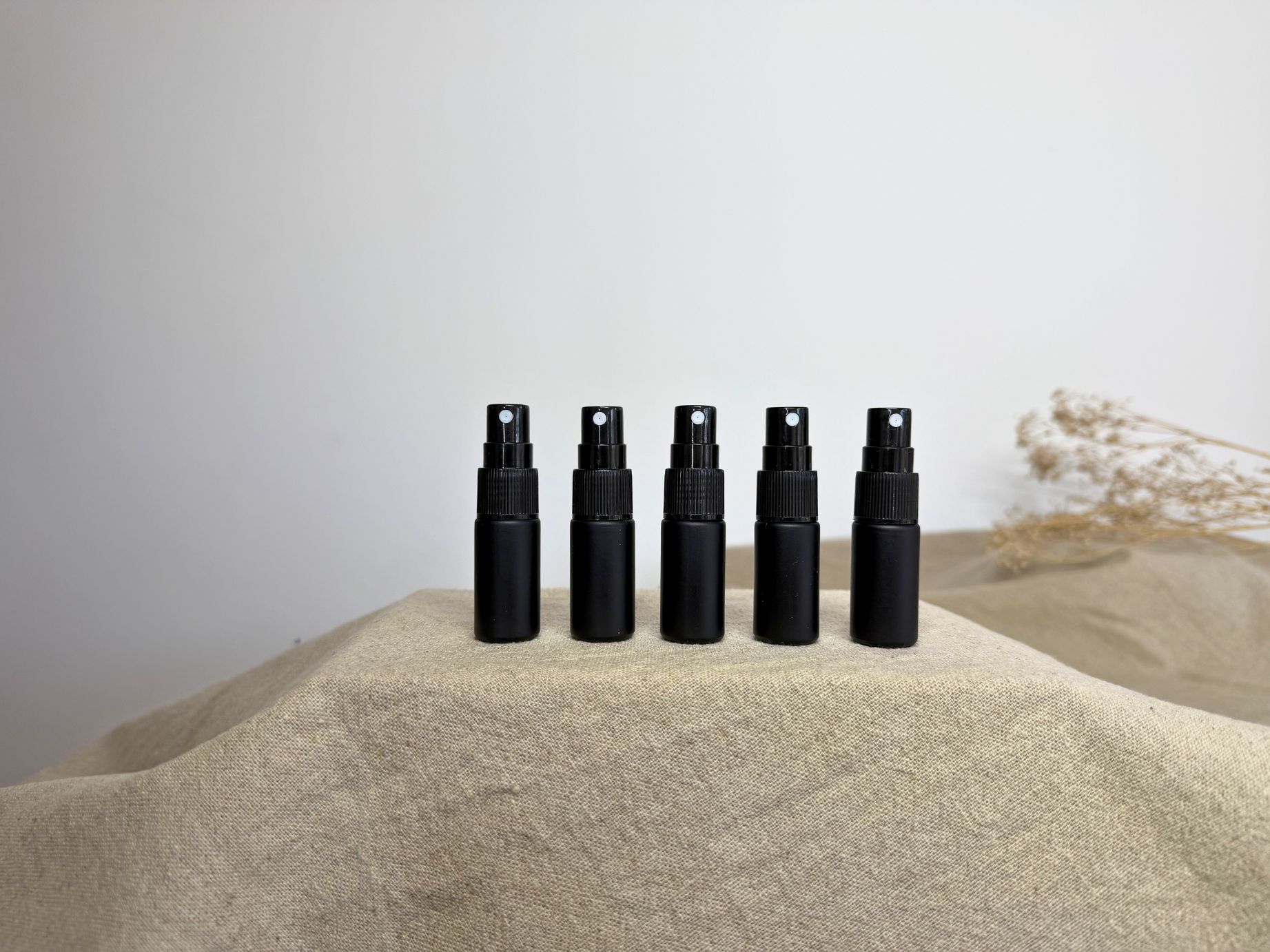 Sprayflasche ‘Basic Black’ 5er-Set l 5ml l schwarz